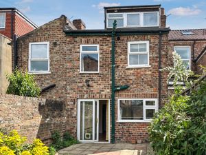 Photo 13- click for photo gallery